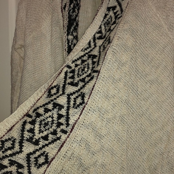 Cardigan - Picture 3 of 4